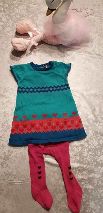 Robe pull et collant taille 9 mois