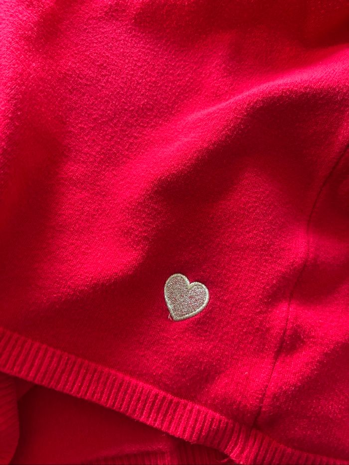 Gilet cœur rouge - photo numéro 2