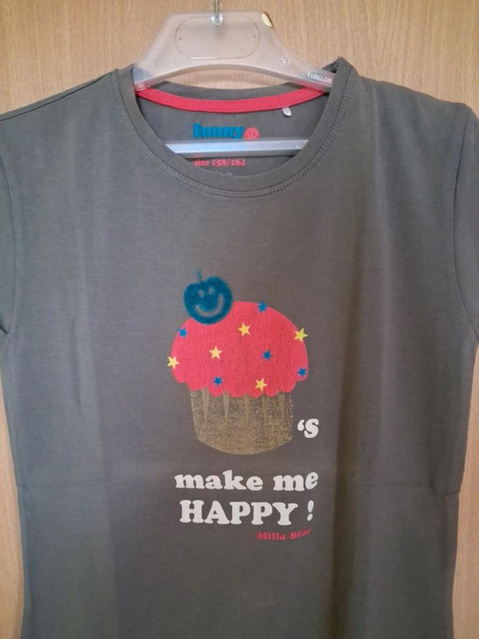 T-shirt