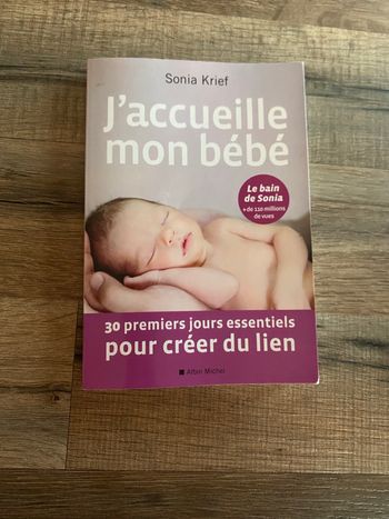 Livre j’accueille mon bébé