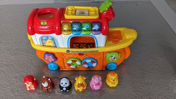 Tut tut animo super bateau des animaux
