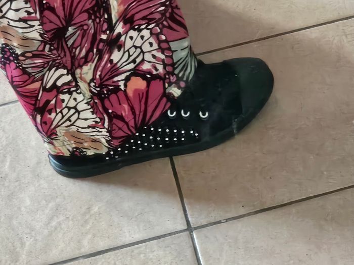 Bottines neuves en 37 - photo numéro 2