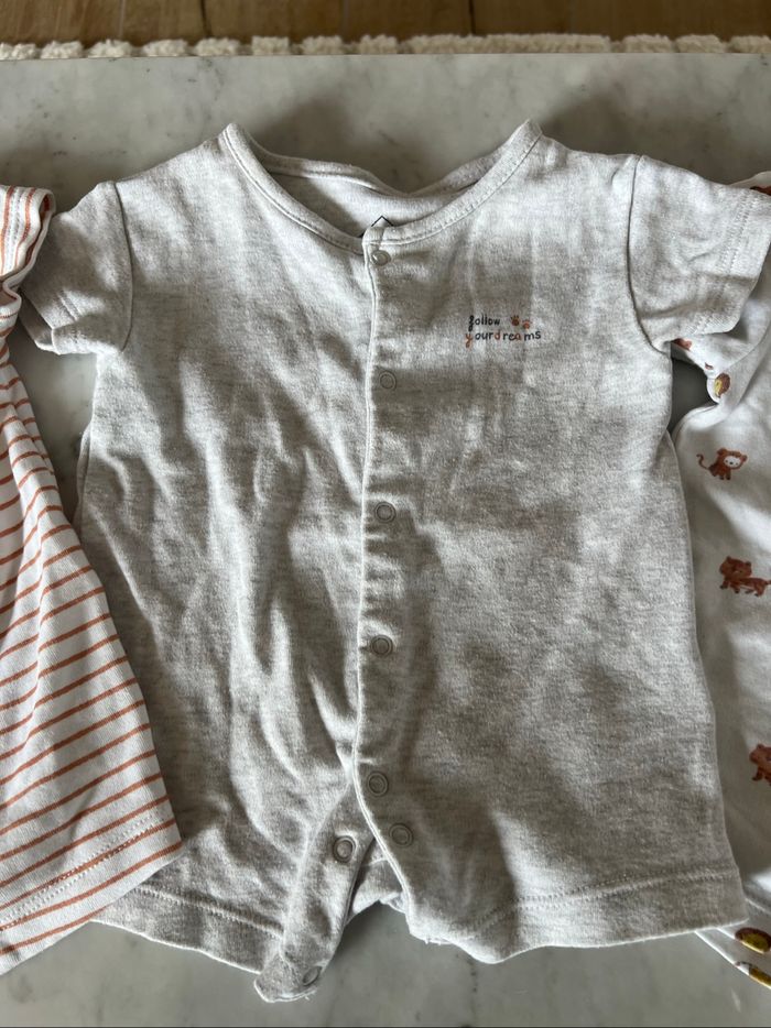 Lot tenue - photo numéro 3