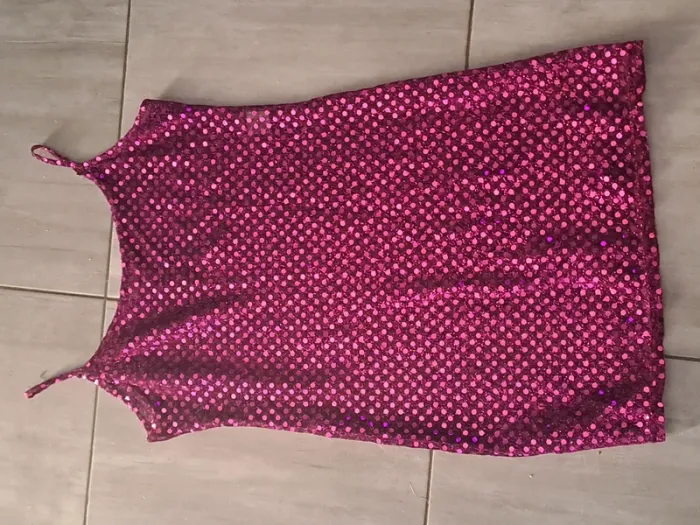 Robe violette transparente à sequins - photo numéro 9