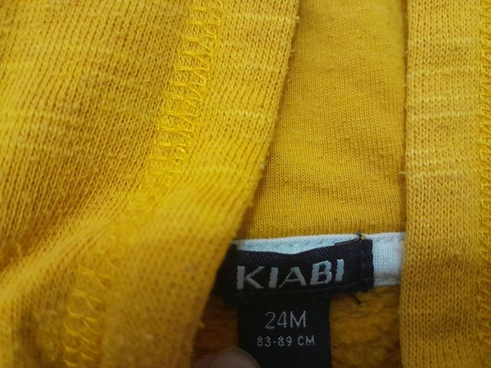 Lot 2 gilet zippée kiabi 2 ans - photo numéro 3
