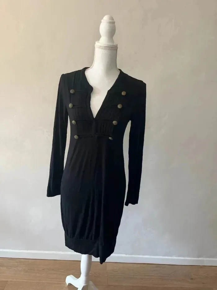 Robe noire - Taille 38/40 - photo numéro 2