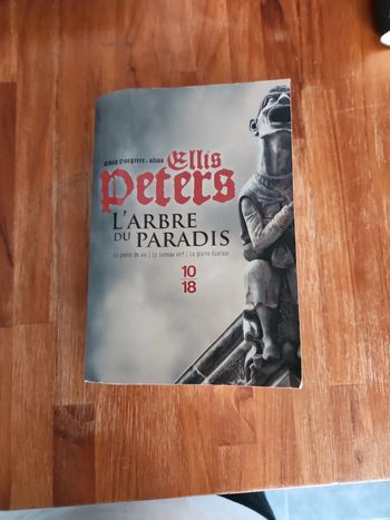 Livre : L'arbre du paradis