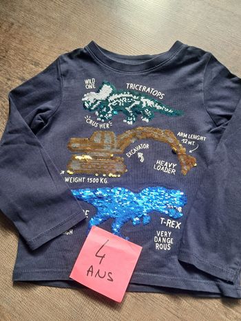 Tshirt manches longues 4 ans