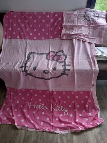 Housse de couette + taie d'oreiller