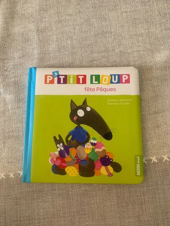 Ptit loup fête Paques