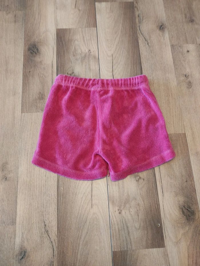 Short prémaman 4 ans en TBE - photo numéro 3