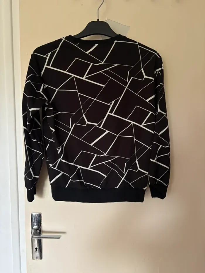 Pull Garçon - photo numéro 4
