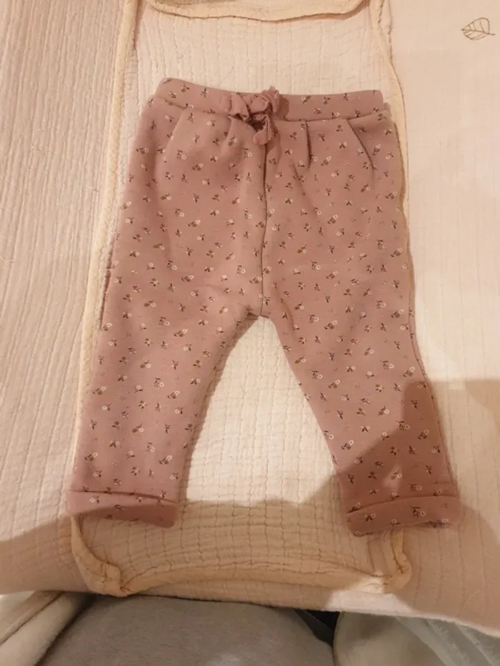Pantalon polaire 9 mois - photo numéro 4