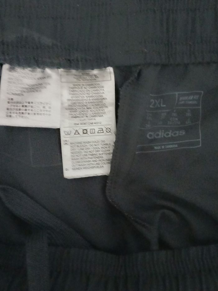 Pantalon présentation Real Madrid 2025 - photo numéro 9