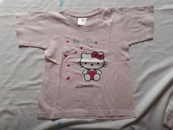 Tee shirt rose clair motif Hello Kitty