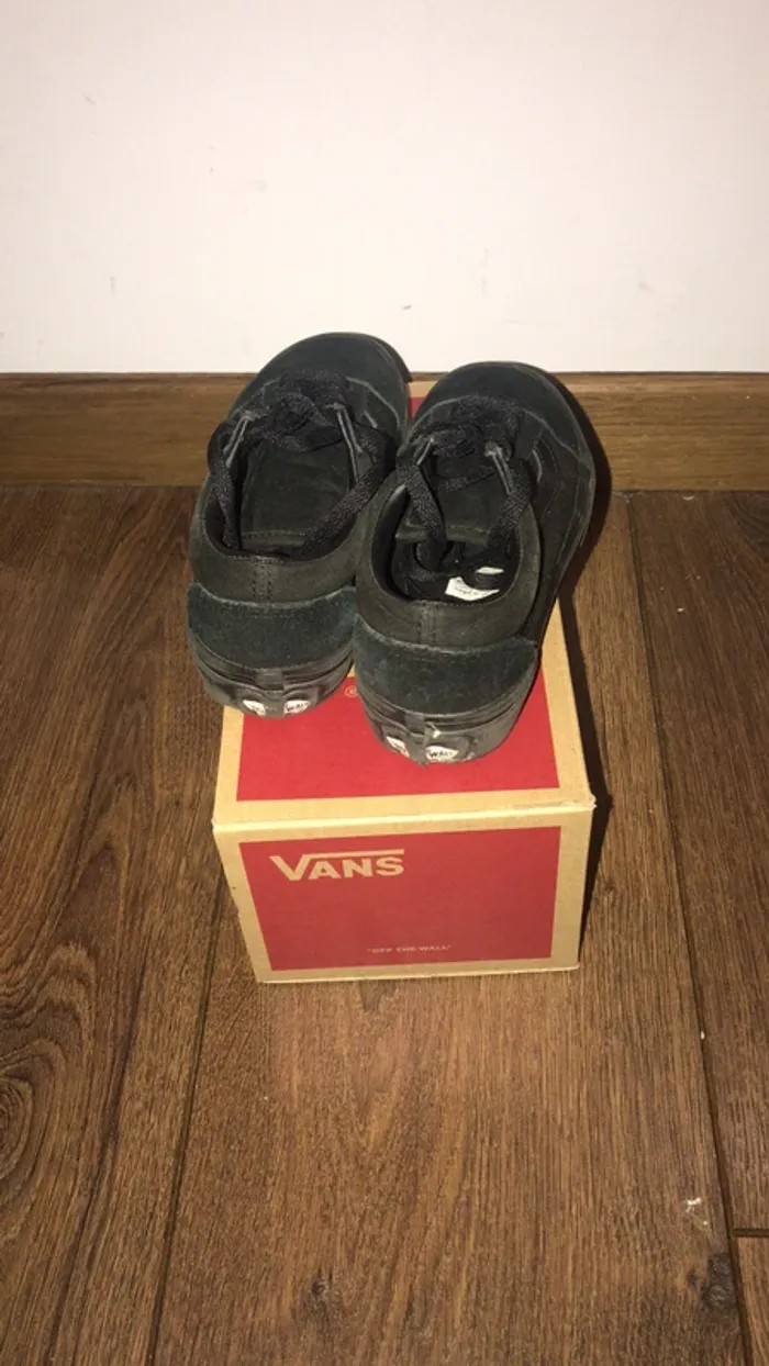 Vans noir - photo numéro 3
