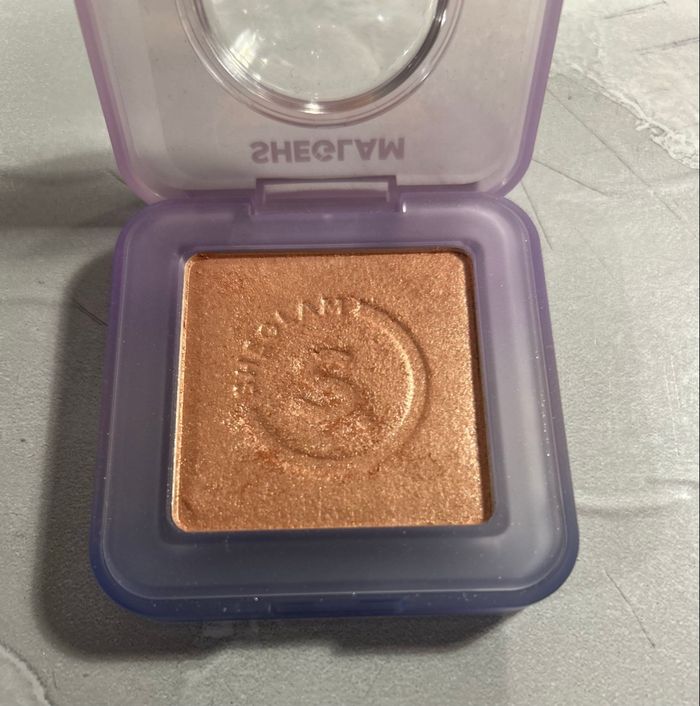 Highlighter Sheglam – neuf - photo numéro 3