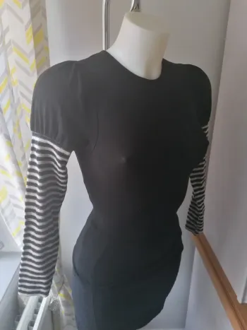 Tee shirt