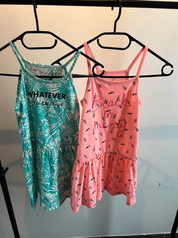 Lot de 2 robes d’été 8 ans