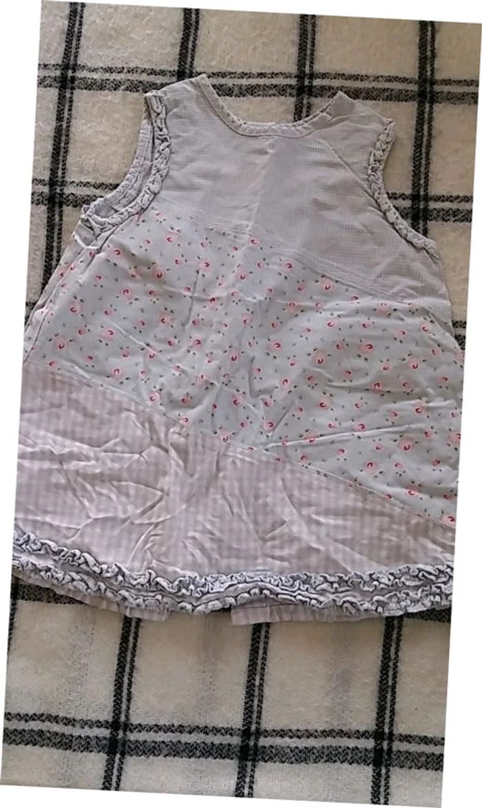 Robe fille taille 6 mois