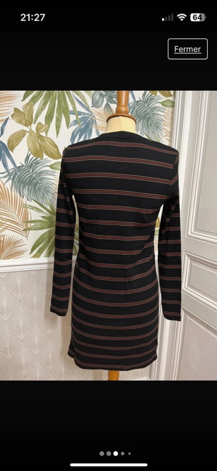 Robe taille 38/40 - photo numéro 3