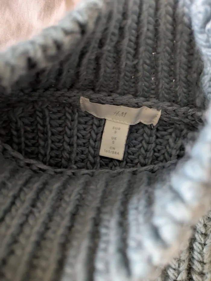 Pull court hiver S 36 très bon état - photo numéro 4