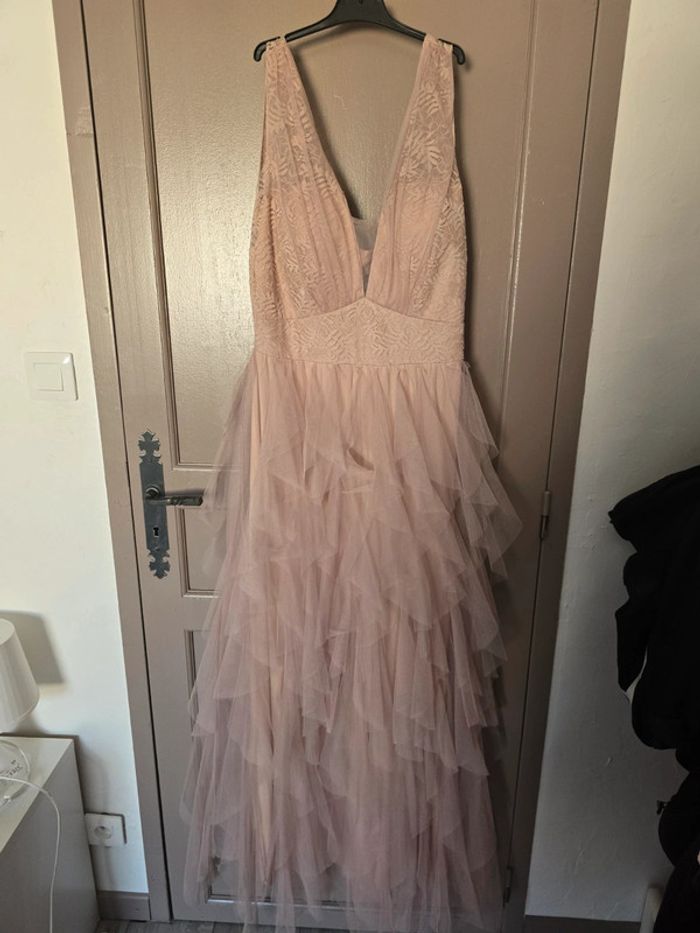 Robe ceremonie L nude