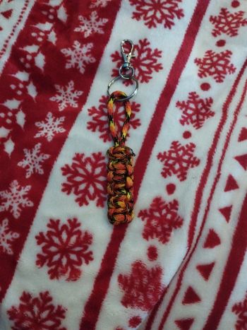 Porte clés en paracorde fait main