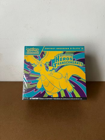 ETB Pokémon Héros Transcendants ME2,5