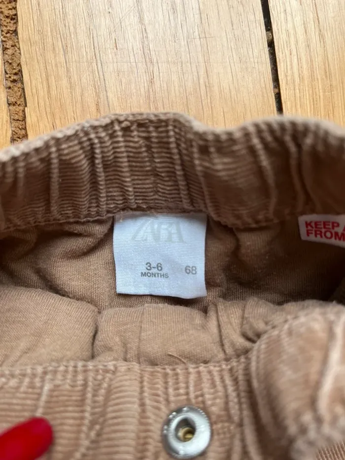 Pantalon velours Zara beige - photo numéro 3
