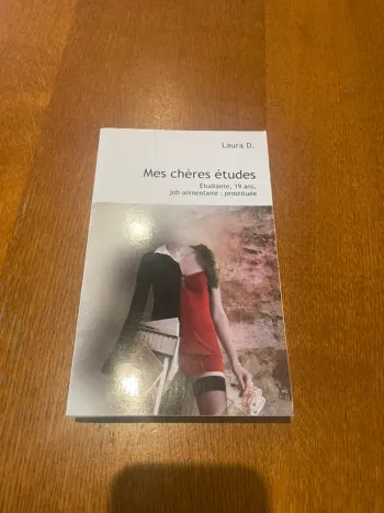 Livre Mes chères études de Laura.D