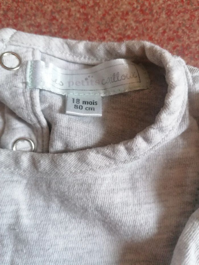 Haut de pyjama - photo numéro 4