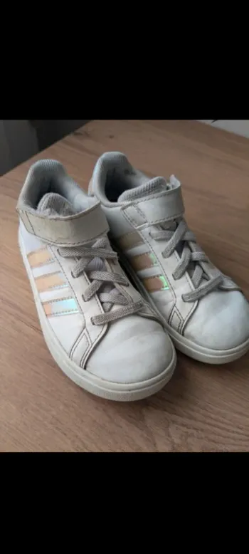 Baskets adidas 29