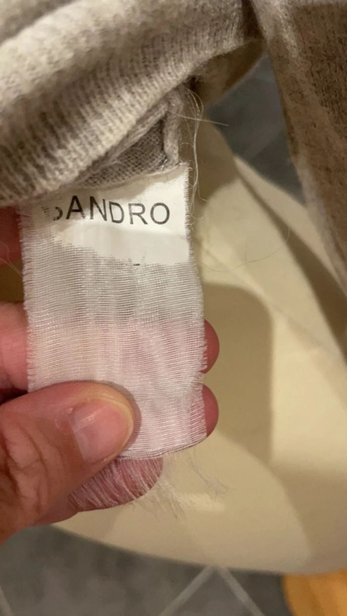 Pull léger Sandro taille 1 - photo numéro 8