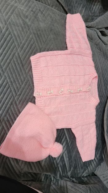 Gilet  rose Fait main 12 mois