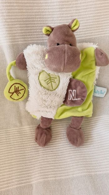 Doudou marionnette hippopotame  Babynat