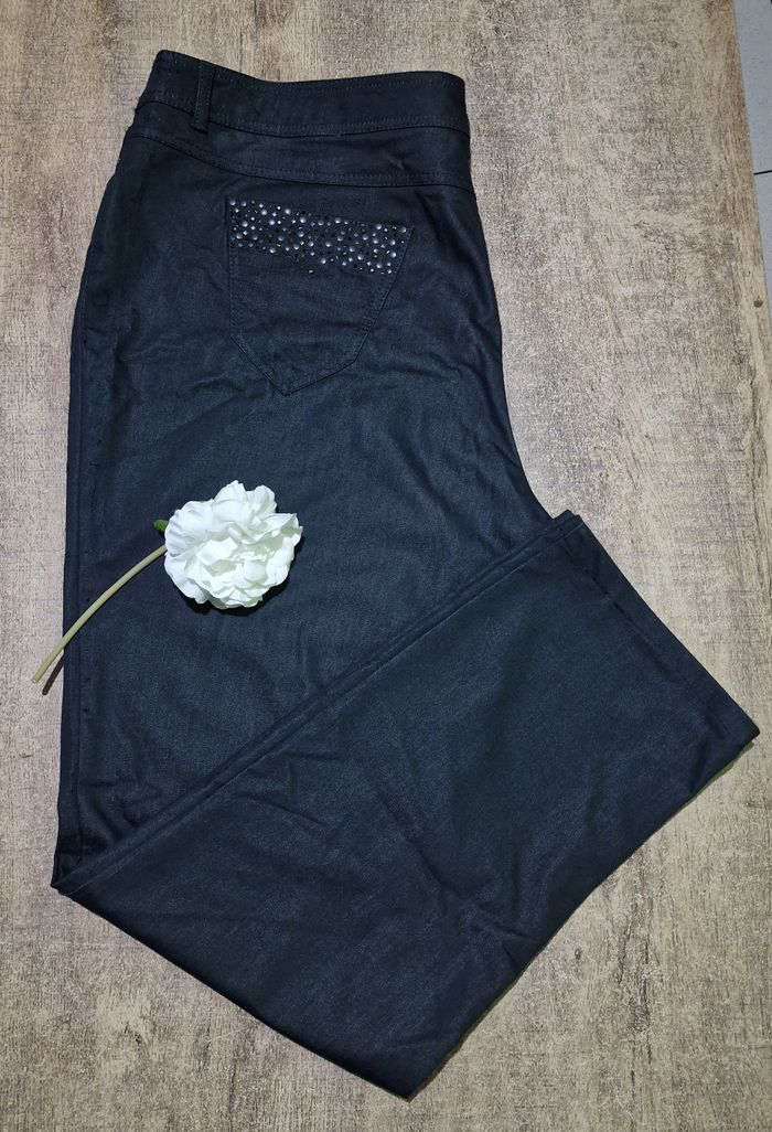 Magnifique pantalon belle taille