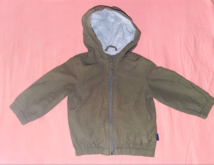 Veste à capuche doublé 18 mois