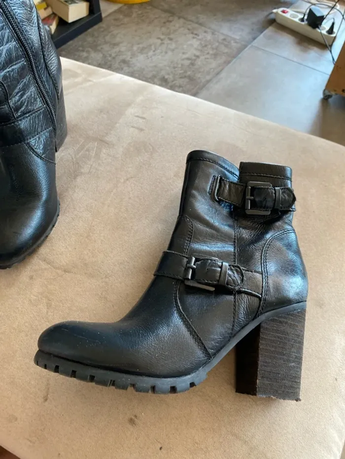 Bottines cuir noir - photo numéro 2