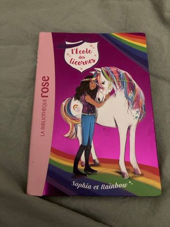 L’École des Licornes – Sophia et Rainbow – très bon état