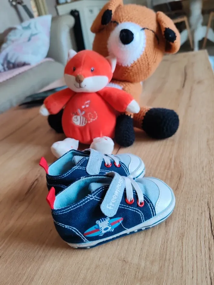 Chaussures bébé garçon neuves freemouss 18 - photo numéro 3