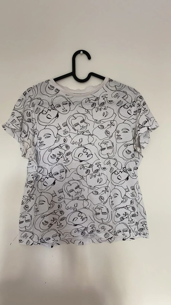 Teeshirt