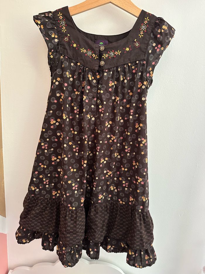 Robe fleurie - photo numéro 2