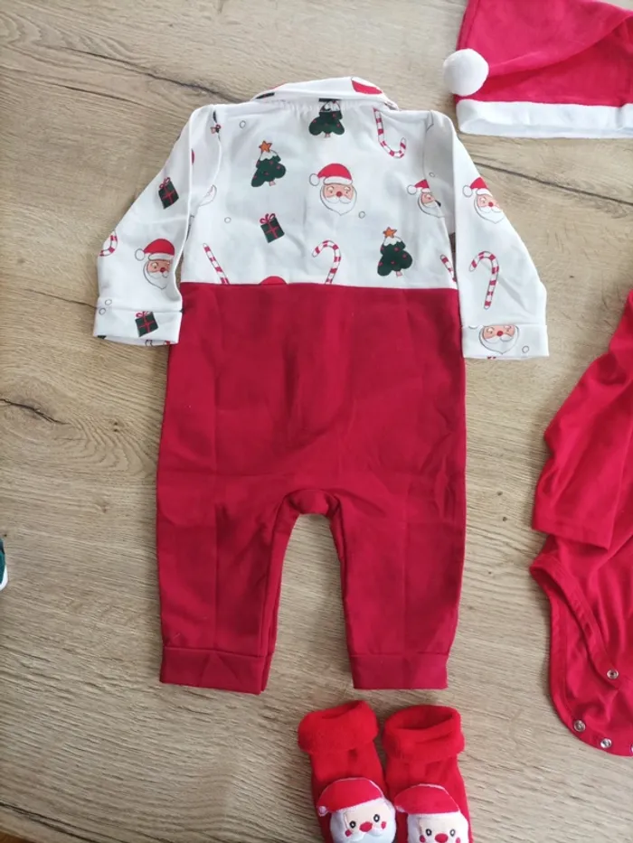 Tenue de noel 9mois - photo numéro 3