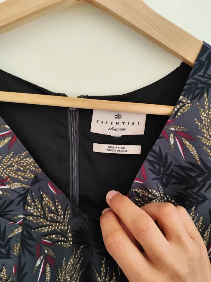 Belle robe élégante Essentiel Antwerp en soie L - photo numéro 5