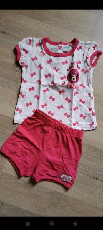 Tee-shirt manches courtes + short