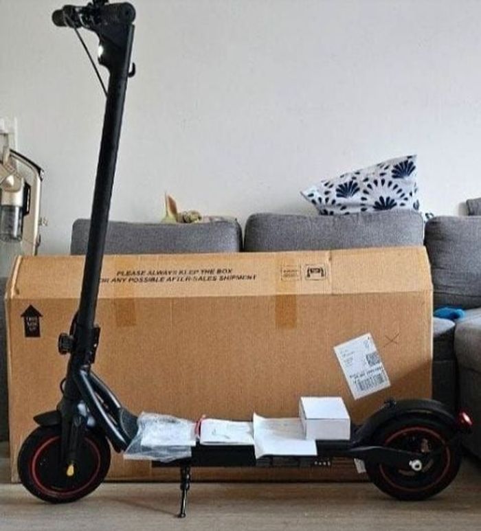 Trottinette électrique neuve jamais été utilisée à vendre - photo numéro 4