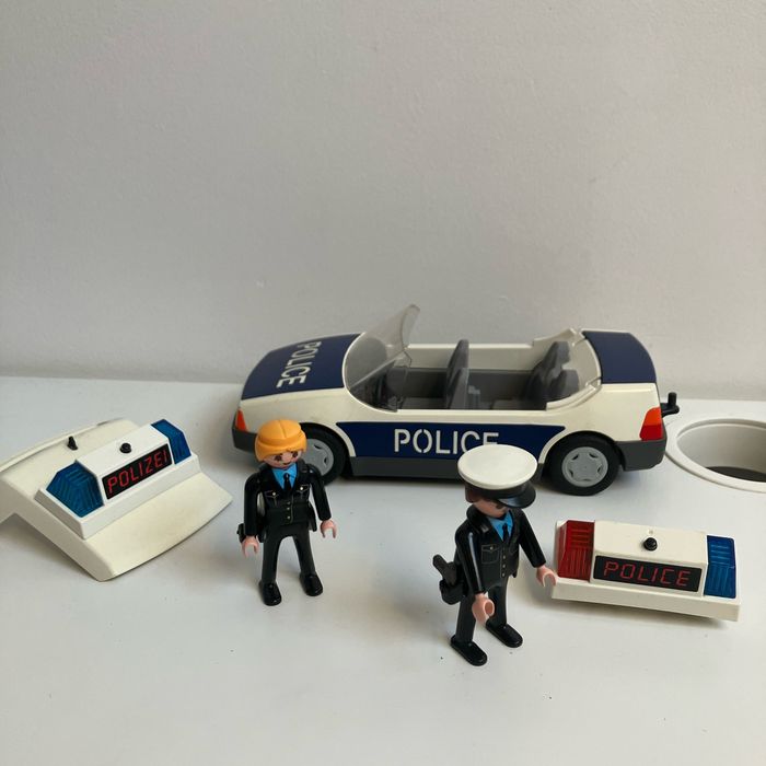 Voiture de police Playmobil - photo numéro 4