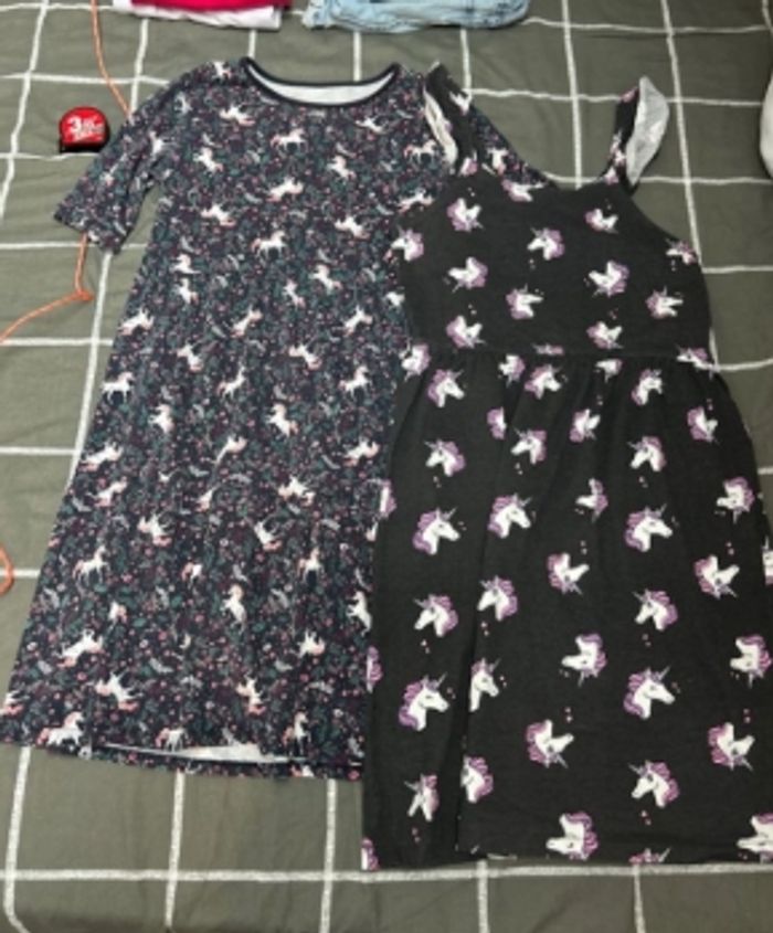 Lot robes licorne