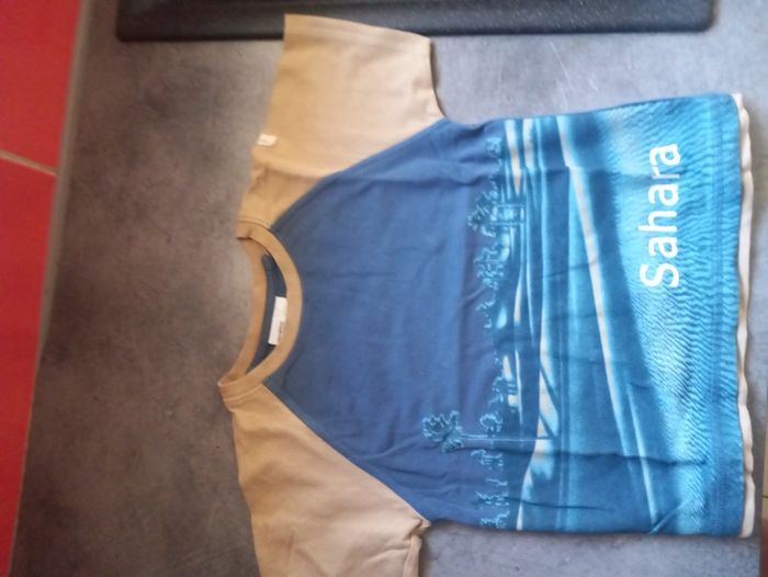2 tee-shirts taille 3 ans - photo numéro 2